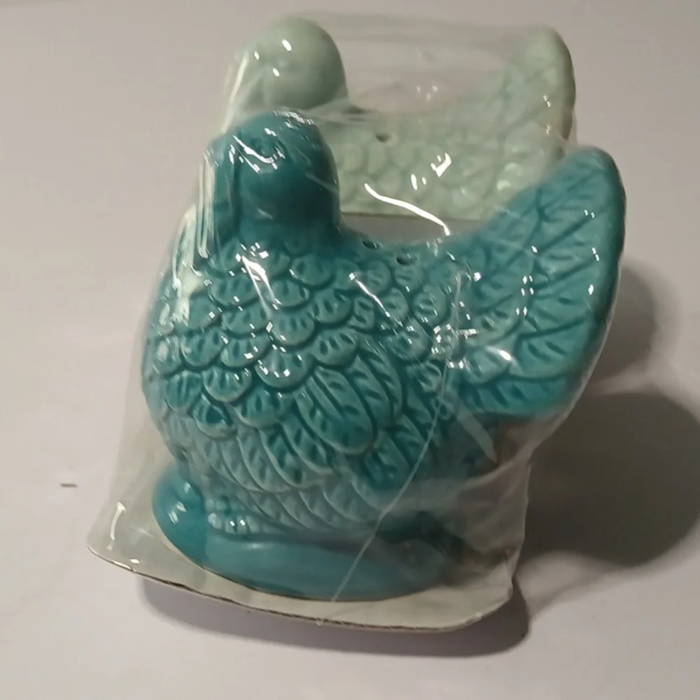 Target Bullseye Turkey Salt and Pepper Shakers Blue Thanksgiving NEW 2024
